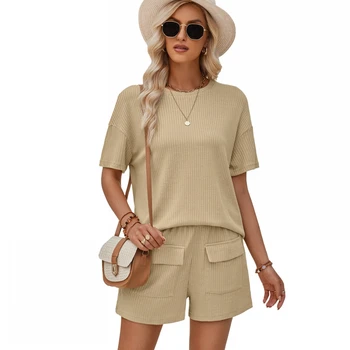 Комплект из 2 предметов, сексуальный модный женский комплект 2024, весенне-летние женские топы, однотонная футболка с коротким рукавом и шорты с эластичной резинкой на талии, костюм