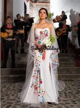 Мексиканские свадебные платья Русалки с цветочной вышивкой Свадебные платья подсолнечника в Западном стиле Садовые свадебные платья с вуалью